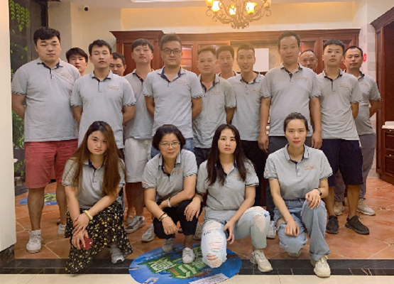 坚持以服务为宗旨，设计为王道—四明西路店